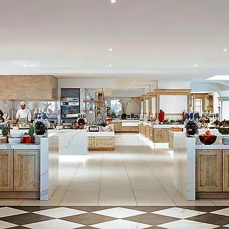 Corfu Imperial, A Grecotel To Live Otel